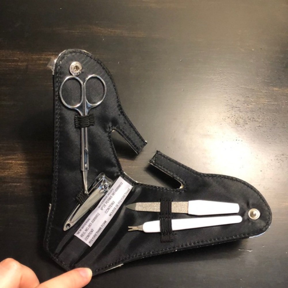 Travel Manicure Set